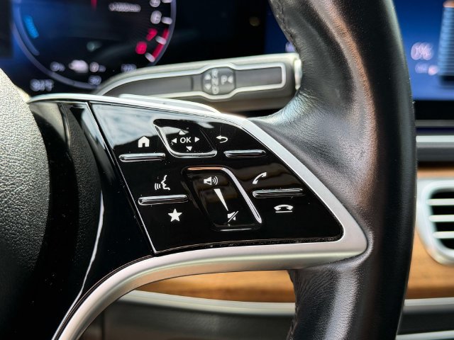 Certified 2025 Mercedes-Benz GLE 450e 4MATIC image 19