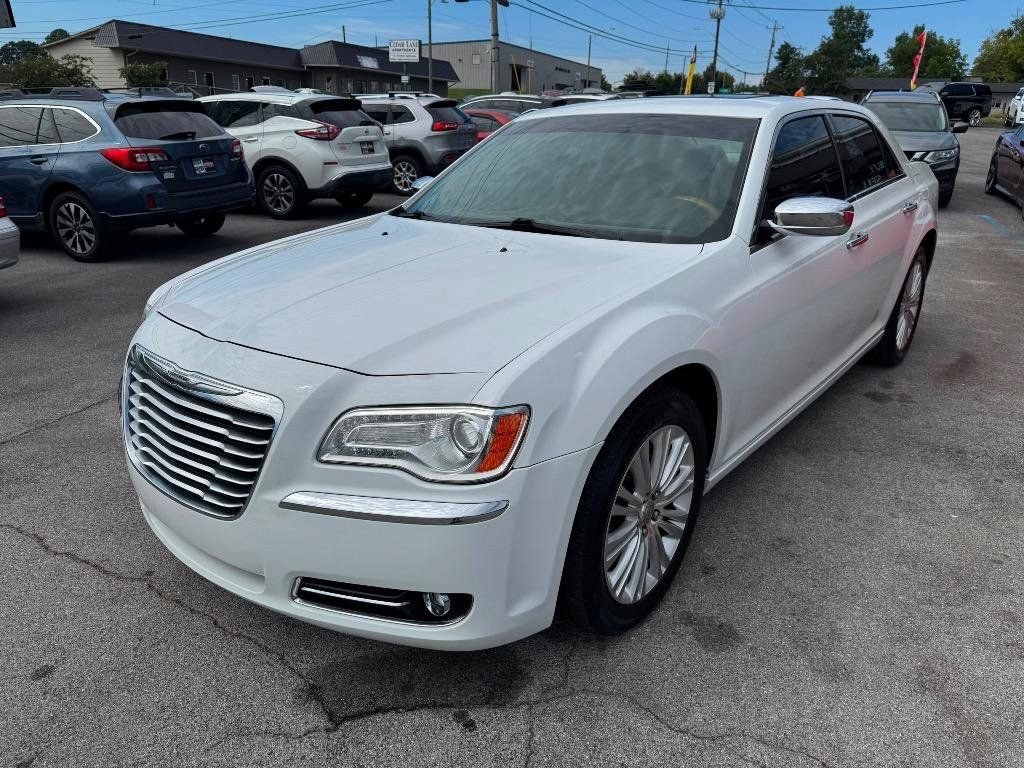 Used 2014 Chrysler 300 C AWD/4WD image 4