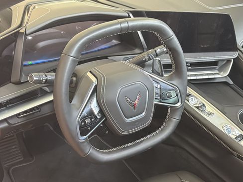 Used 2026 Chevrolet Corvette Stingray Preferred Cpe w/ 2LT RWD image 14