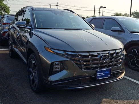 Certified 2023 Hyundai Tucson Limited AWD/4WD image 5