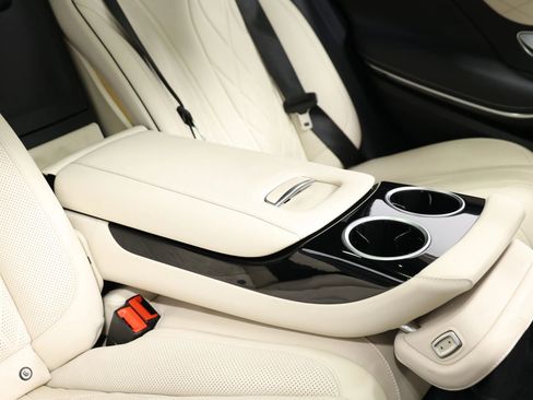 Used 2015 Mercedes-Benz S 63 AMG 4MATIC Sedan image 77