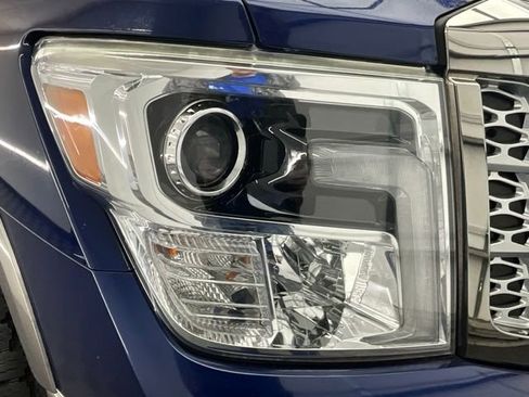 Used 2019 Nissan Titan Platinum Reserve w/ Platinum Utility Package image 23