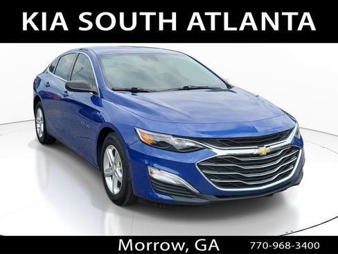 Used 2023 Chevrolet Malibu LS FWD image 1