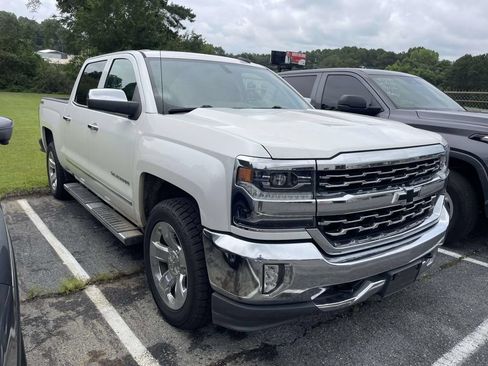 Used 2018 Chevrolet Silverado 1500 LTZ w/ Sport Package AWD/4WD image 2