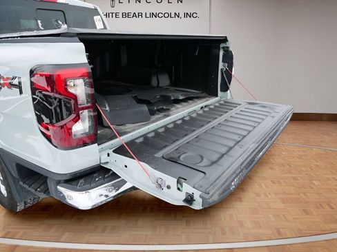 Used 2024 Ford Ranger Lariat AWD/4WD image 12