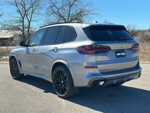 New 2026 BMW X5 xDrive40i w/ M Sport Package image 6