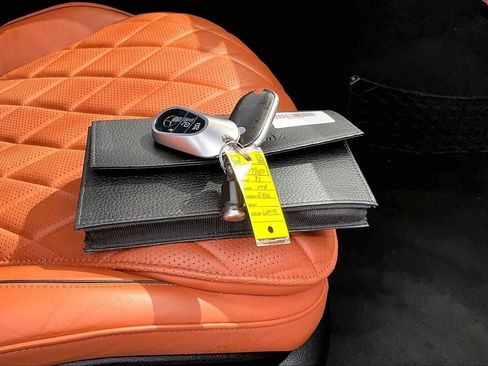 Used 2023 Mercedes-Benz S 500 4MATIC image 15