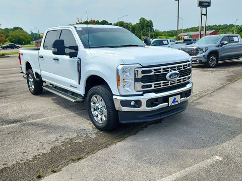 Used 2024 Ford F250 XLT w/ 360-Degree Camera Package AWD/4WD image 3