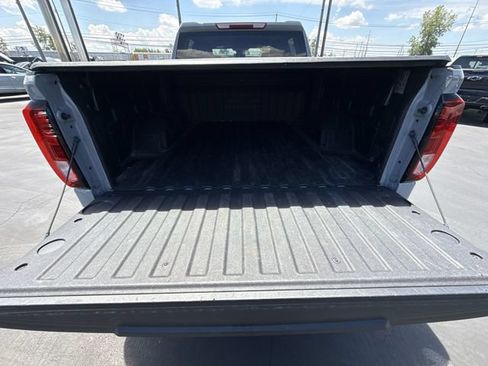 Certified 2024 GMC Sierra 1500 Elevation AWD/4WD image 25