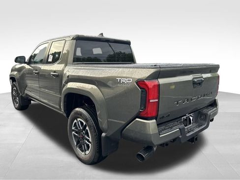 New 2026 Toyota Tacoma TRD Sport AWD/4WD image 3