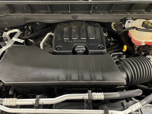 Used 2024 Chevrolet Silverado 1500 LT AWD/4WD image 23