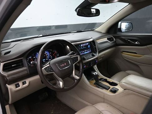 Used 2017 GMC Acadia Denali image 14