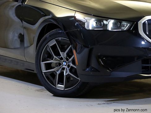 Used 2026 BMW 540i xDrive w/ Executive Package image 4