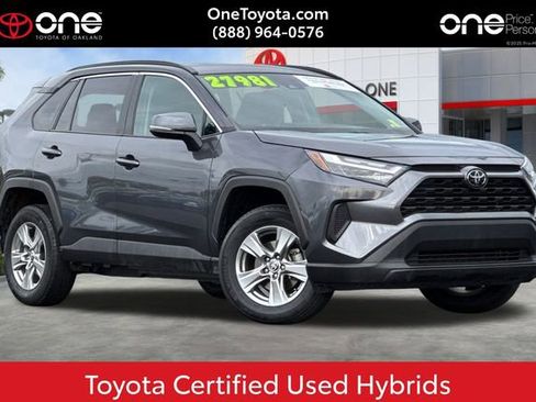 Certified 2024 Toyota RAV4 XLE image 1