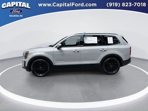 Used 2022 Kia Telluride EX w/ EX Premium Package AWD/4WD image 5