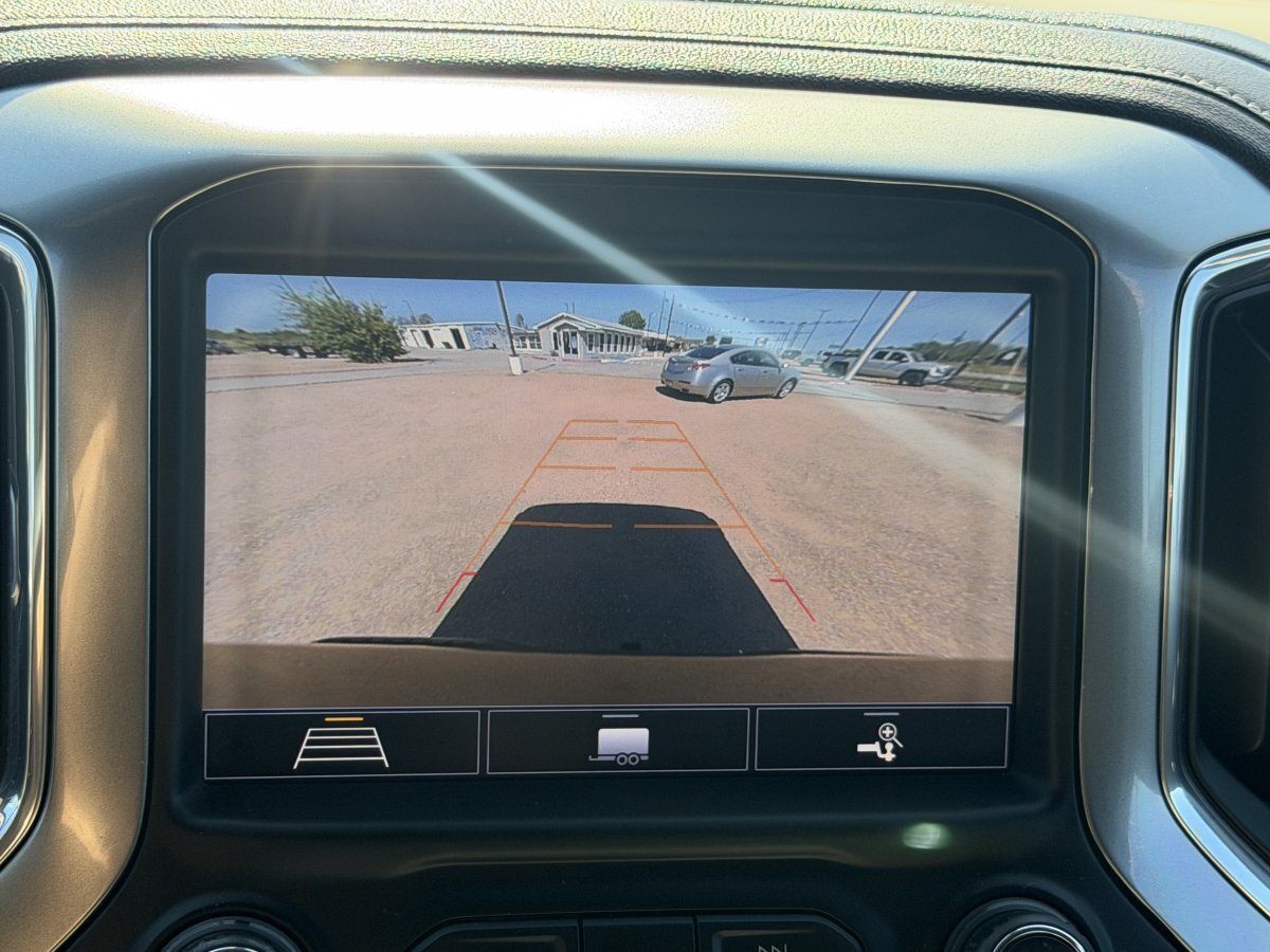 Used 2020 Chevrolet Silverado 1500 RST w/ Texas Edition AWD/4WD image 31
