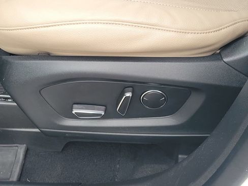 Used 2020 Ford Explorer Limited w/ Class III Trailer Tow Package image 28