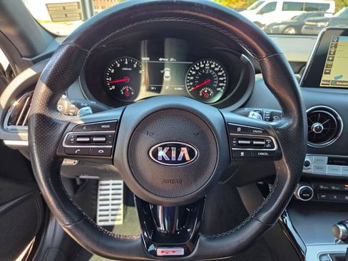 Used 2019 Kia Stinger GT1 RWD image 28