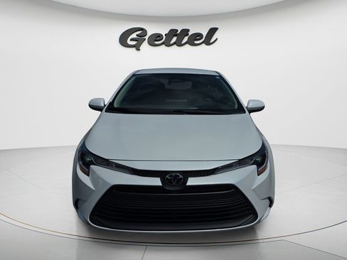 Used 2026 Toyota Corolla LE image 8