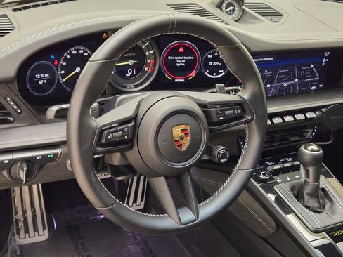 Used 2022 Porsche 911 GT3 image 33