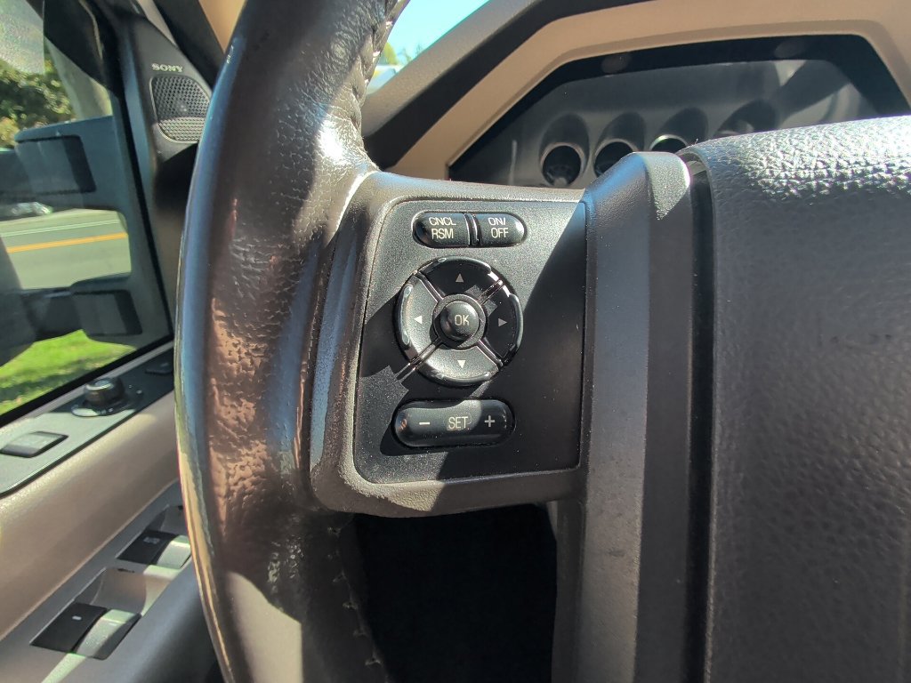 Used 2015 Ford F250 Lariat w/ Lariat Ultimate Package AWD/4WD image 17