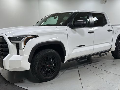 Certified 2025 Toyota Tundra SR5 image 1