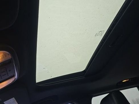 Used 2014 Jeep Grand Cherokee Altitude image 21