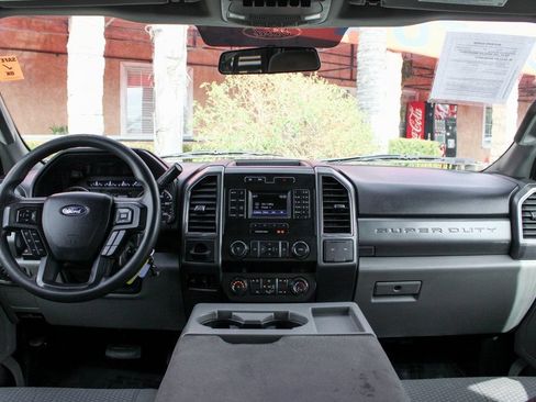 Used 2019 Ford F550 4x4 Crew Cab Super Duty image 28