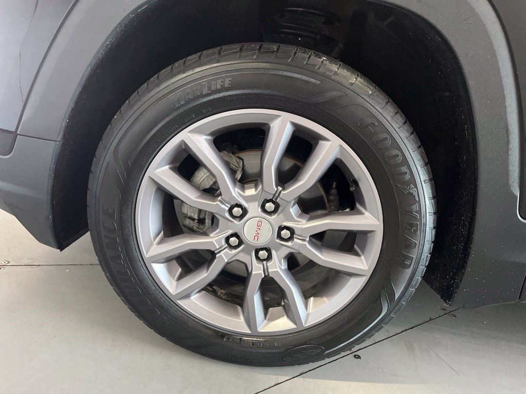 Used 2023 GMC Terrain SLT AWD/4WD image 15