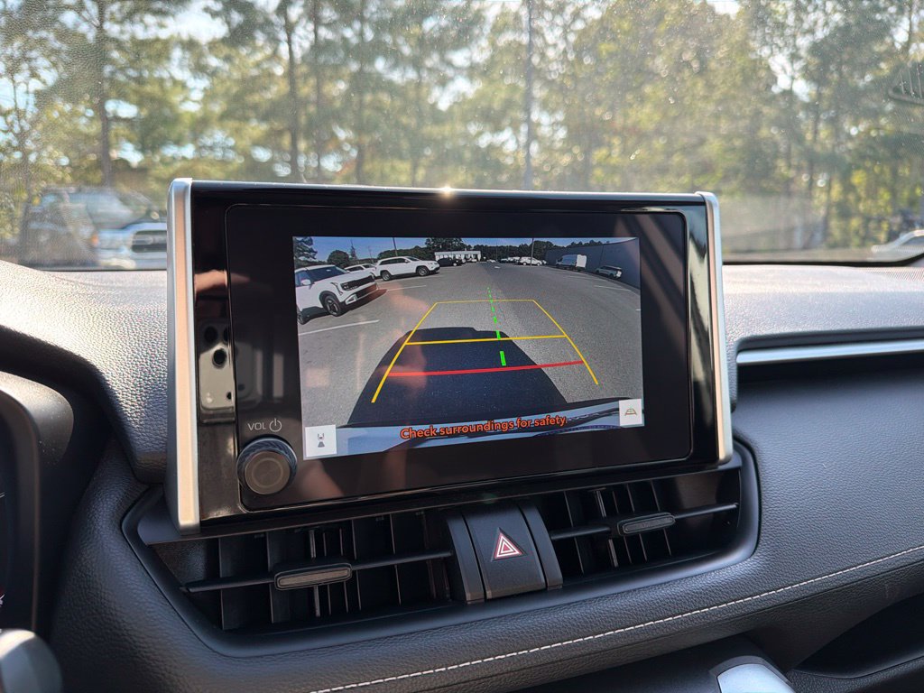 Used 2024 Toyota RAV4 XLE FWD image 11