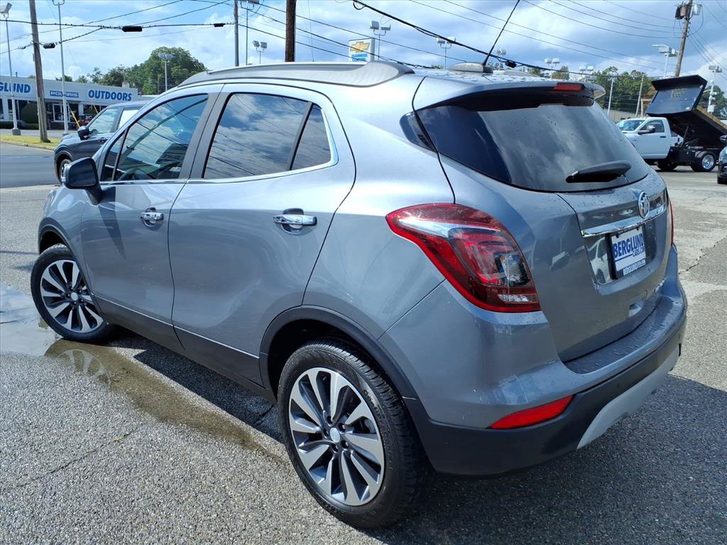 Used 2019 Buick Encore Essence w/ Safety Package II FWD image 6