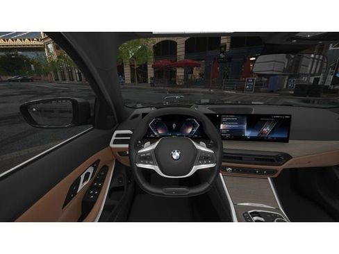 Used 2025 BMW 330i xDrive 330i xDrive w/ Premium Package image 13