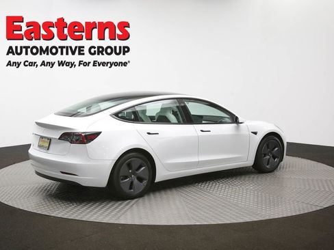 Used 2023 Tesla Model 3 Standard Range image 37
