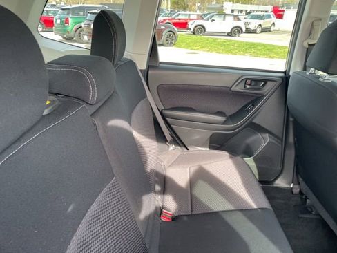 Used 2018 Subaru Forester 2.5i Premium w/ All-Weather Package image 27