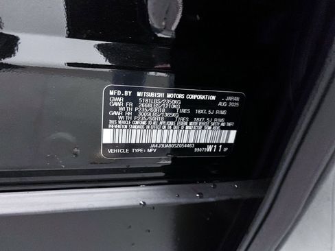 New 2025 Mitsubishi Outlander ES image 27