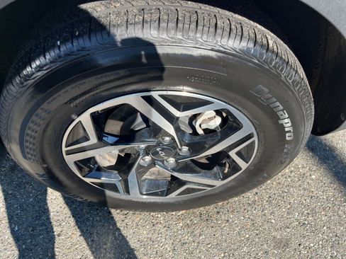 Used 2024 Kia Sportage LX image 30