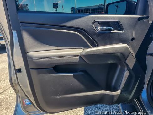 Certified 2023 Chevrolet Colorado LT w/ LT Convenience Package II AWD/4WD image 18