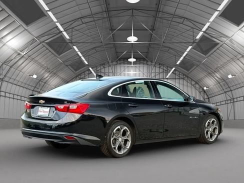 Used 2023 Chevrolet Malibu LT FWD image 7