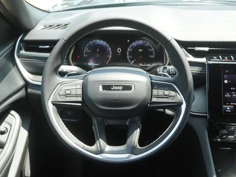 New 2026 Jeep Grand Cherokee Laredo RWD image 16