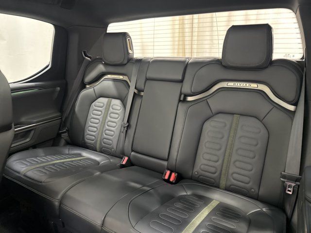 Used 2026 Rivian R1T Adventure Dual AWD/4WD image 13