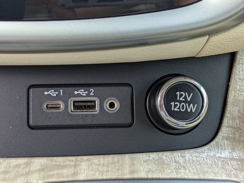 Used 2024 Nissan Murano SL FWD image 27