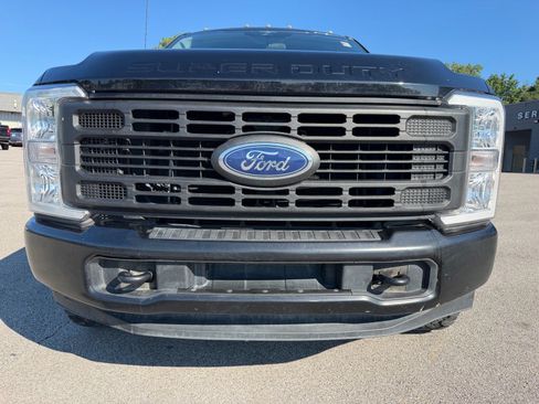 Used 2023 Ford F350 XL w/ XL Off-Road Package AWD/4WD image 5