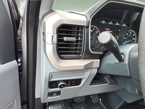 Used 2023 Ford F150 XLT RWD image 21
