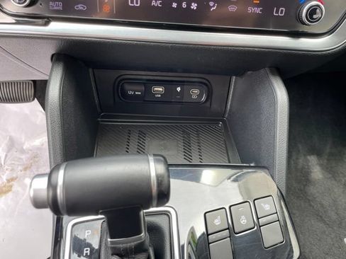 Used 2023 Kia Sportage SX AWD/4WD image 16