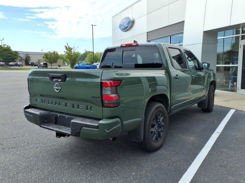 Used 2026 Nissan Frontier SV w/ SV Convenience Package AWD/4WD image 5