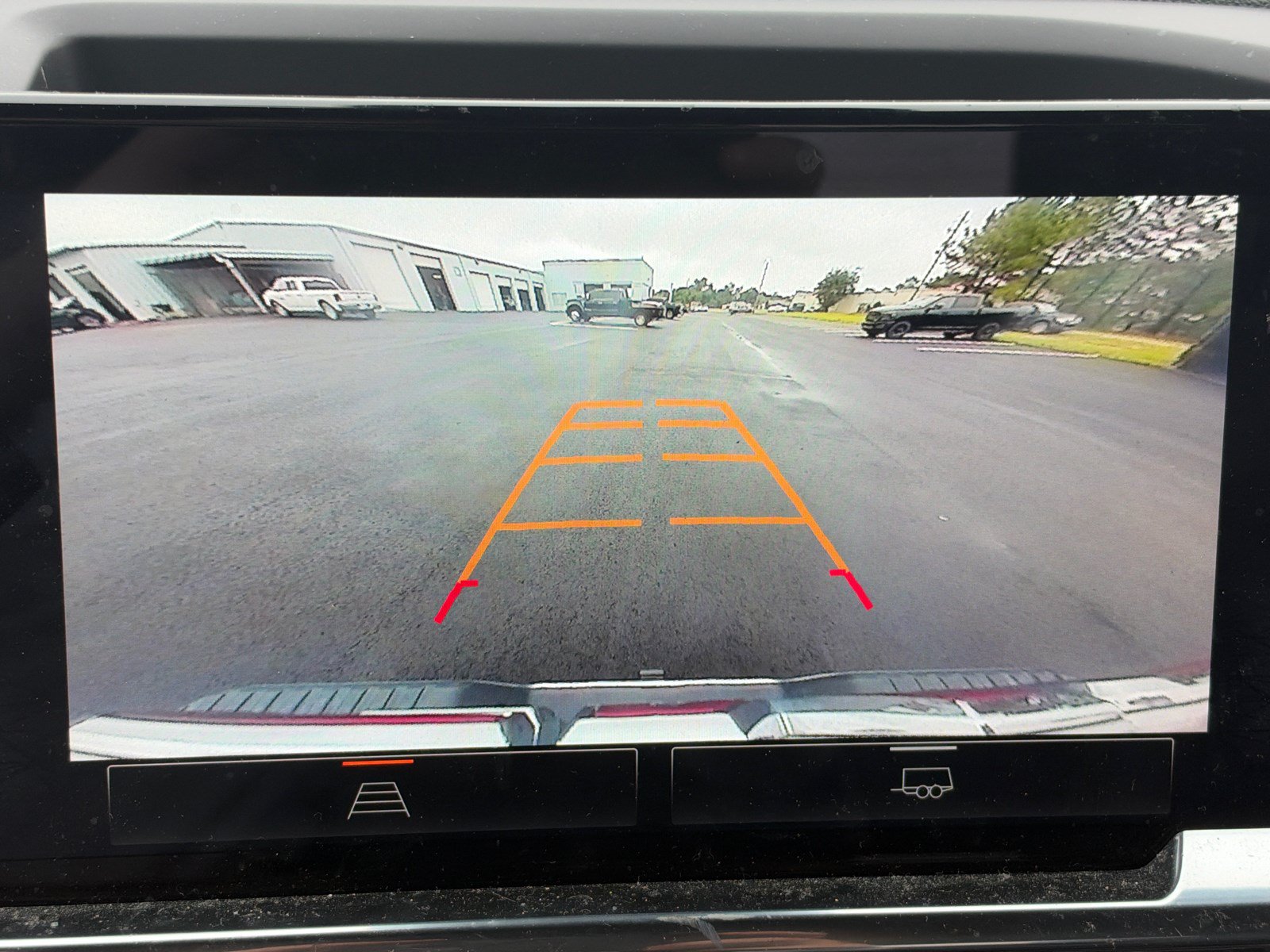 Used 2025 GMC Sierra 1500 SLT AWD/4WD image 29
