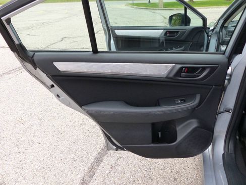Used 2018 Subaru Legacy 2.5i w/ Alloy Wheel Package AWD/4WD image 32