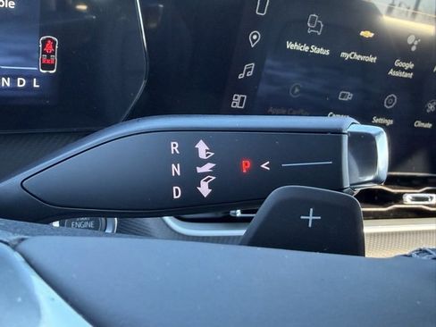 New 2026 Chevrolet Equinox LT w/ Convenience Package II image 31