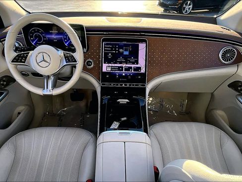 Used 2023 Mercedes-Benz EQE 350+ SUV image 14