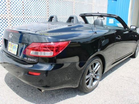 Used 2014 Lexus IS 250C image 22
